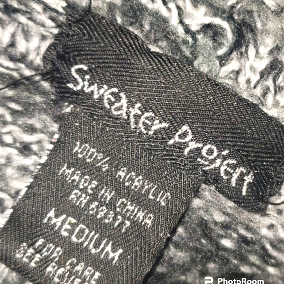 Sweater Project Crowl Neck Long Sweater - Picture 2 of 3